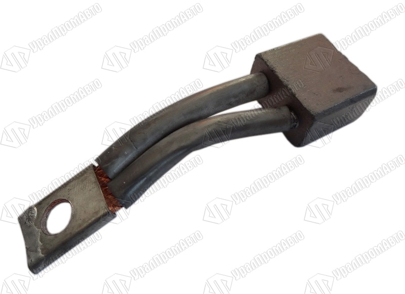 Щетка стартера СТ142 685241.904-07(с изоляцией)